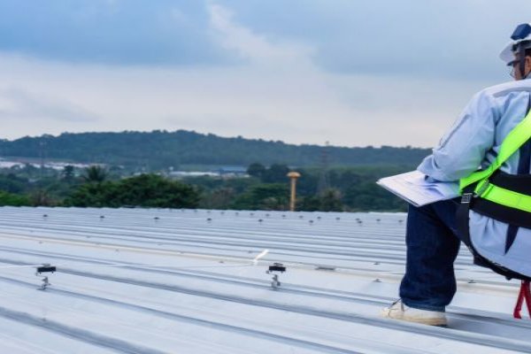 5 Tips for Choosing a Commercial Roofing Contractor