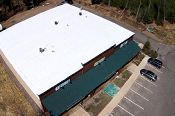 Your Guide to the Best Flat Roofing Materials for Commercial Roofing